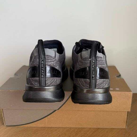 Brooks Levitate 4 Grey/Black Men Running Sneakers- SZ 11 main image 3